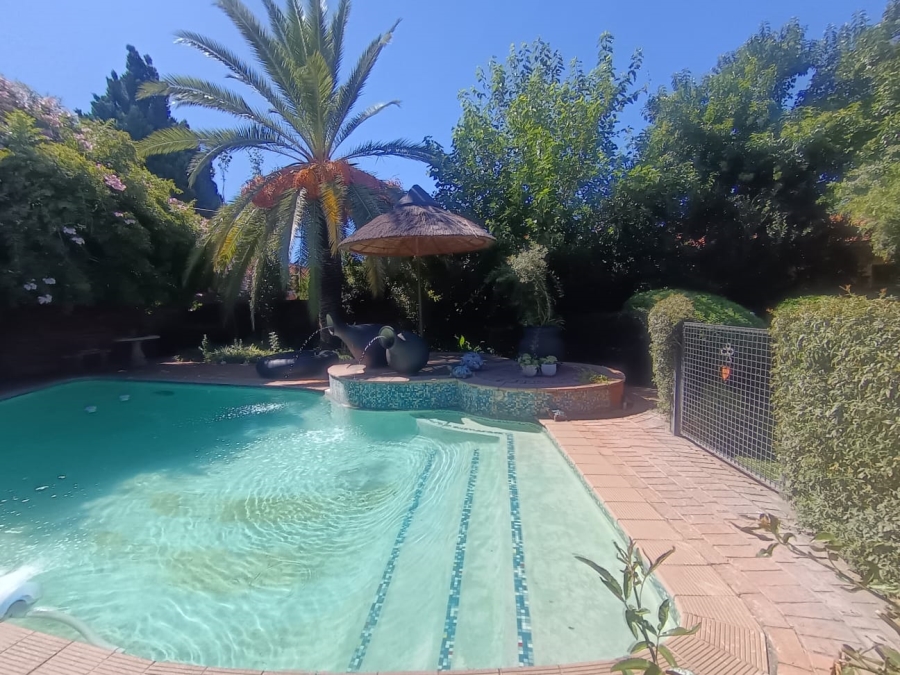 4 Bedroom Property for Sale in Hillcrest Northern Cape